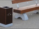 Урны парковые из дерева и металла квадратные на бетонном основании УМл-80Б / Краснодар